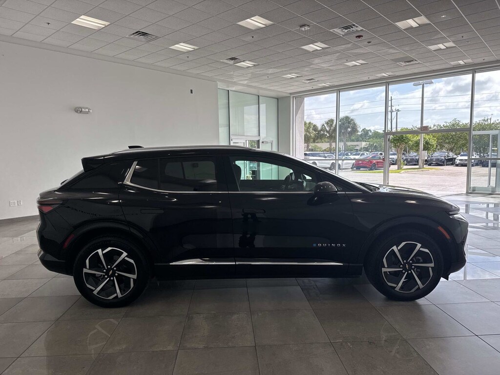 Used 2025 Chevrolet Equinox EV LT SUV
