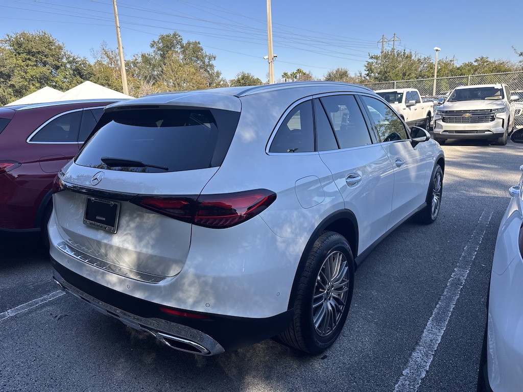 New 2026 Mercedes-Benz GLC 300 SUV