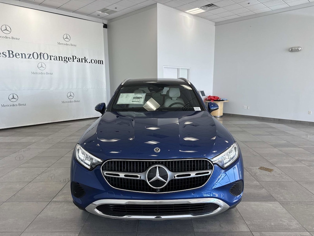 New 2026 Mercedes-Benz GLC 300 SUV