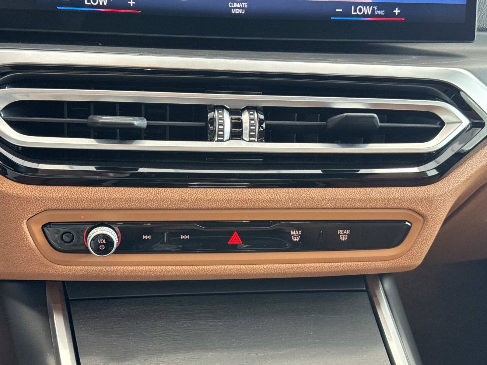 2024 BMW 3 Series 330e - Photo 18