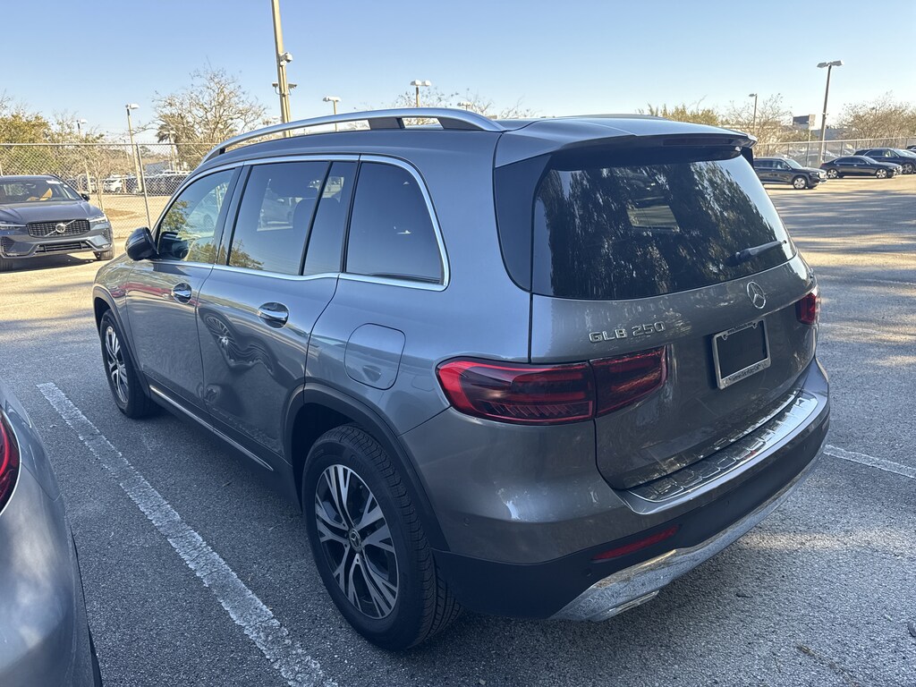 New 2026 Mercedes-Benz GLB 250 4MATIC SUV
