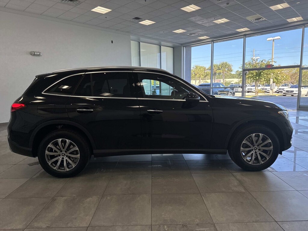 New 2026 Mercedes-Benz GLC 300 SUV