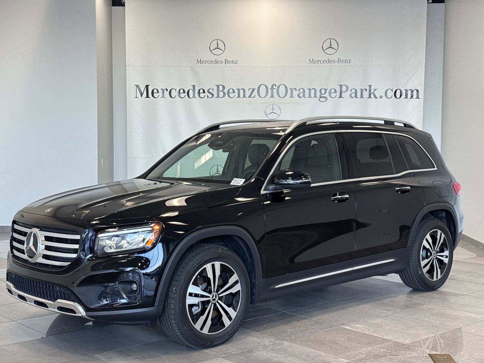 2025 Mercedes-Benz GLB Base