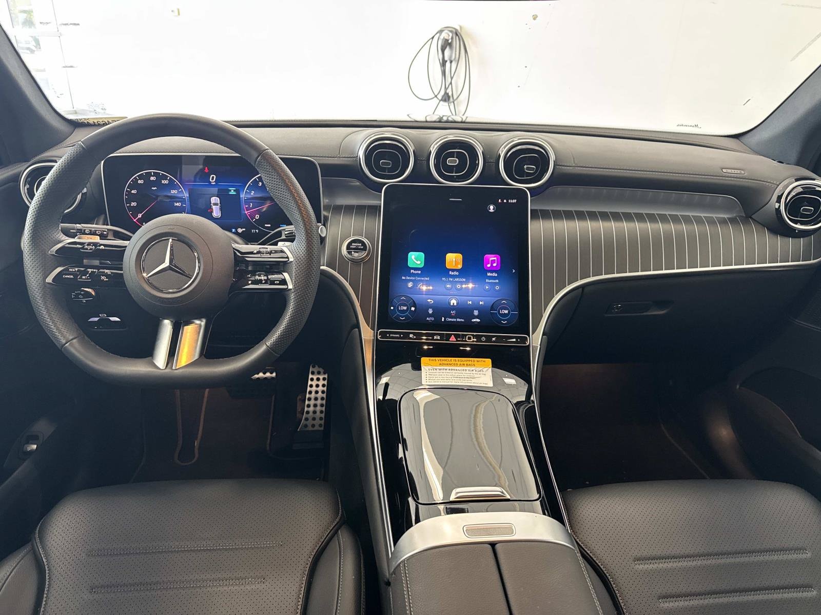 2026 Mercedes-Benz GLC Base - Photo 16