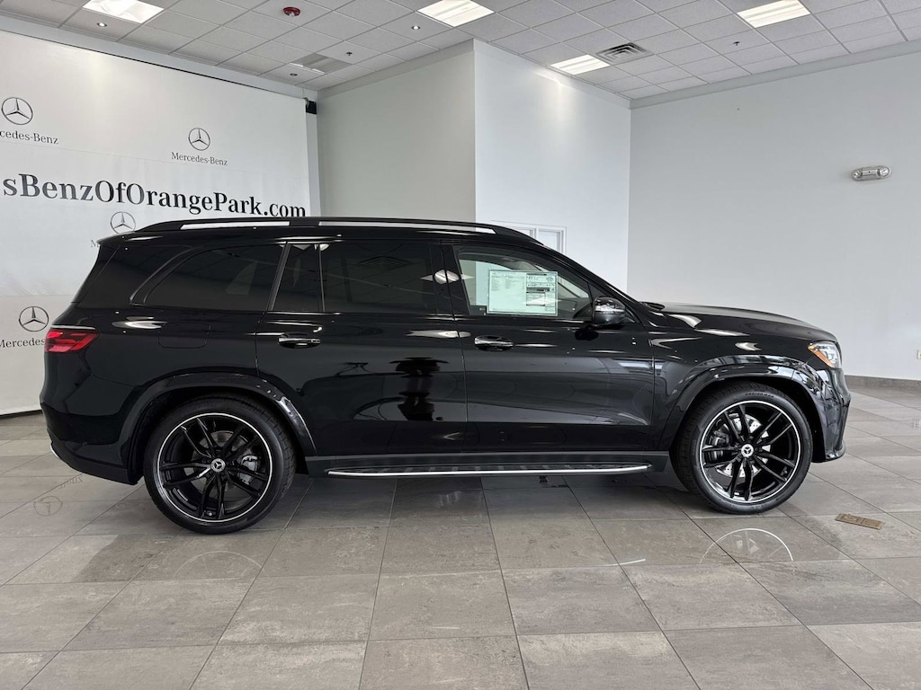 New 2026 Mercedes-Benz GLS 450 4MATIC SUV