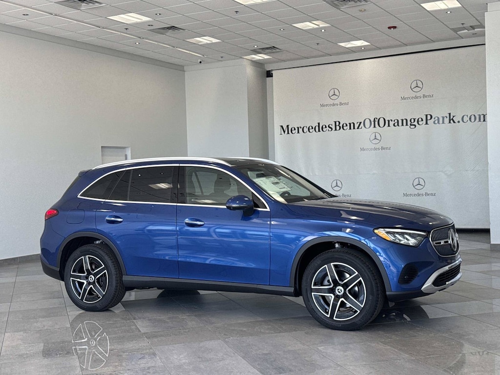 New 2026 Mercedes-Benz GLC 300 SUV