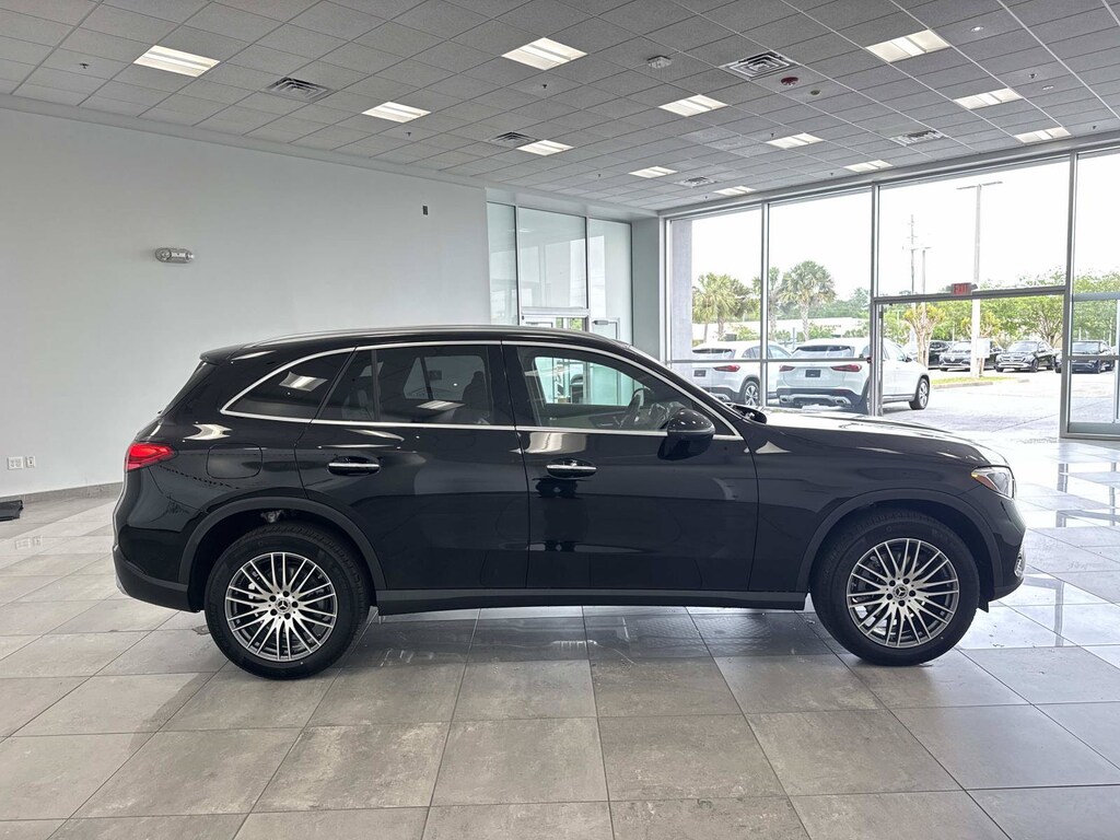 New 2026 Mercedes-Benz GLC 300 4MATIC SUV