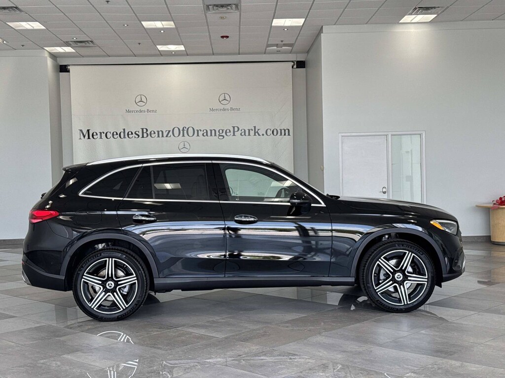 New 2027 Mercedes-Benz GLC 300 Base SUV