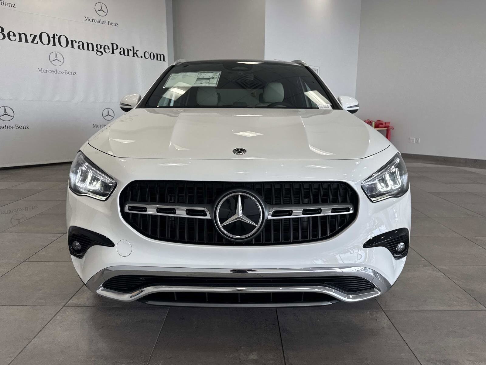 2026 Mercedes Benz GLA 250 photo 2