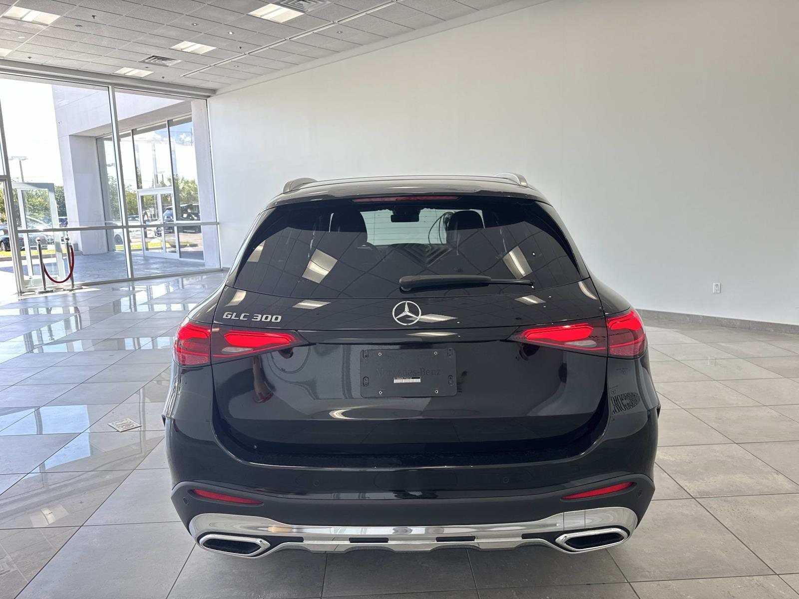 2026 Mercedes-Benz GLC Base - Photo 6