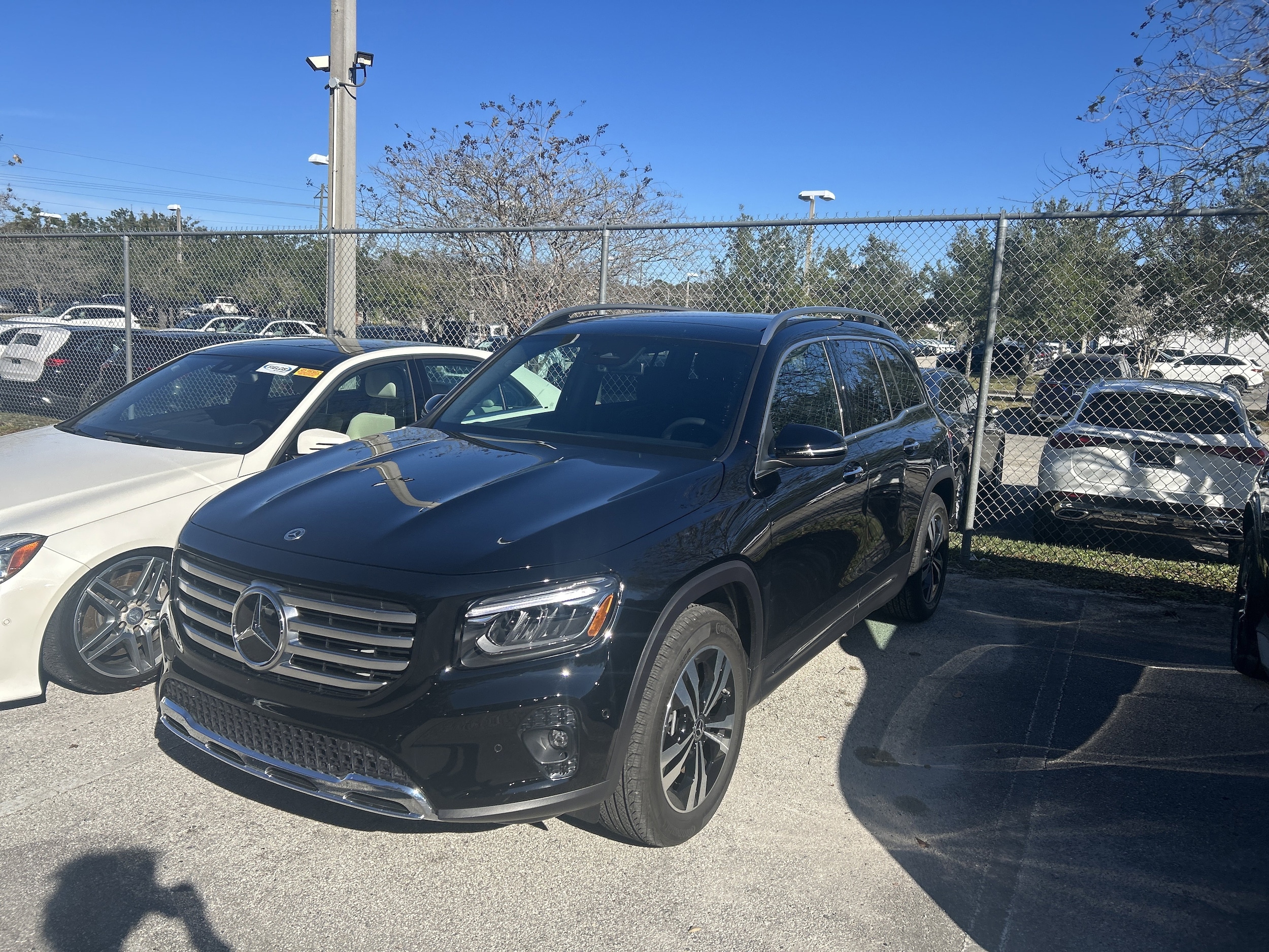 2026 Mercedes-Benz GLB GLB 250's photo