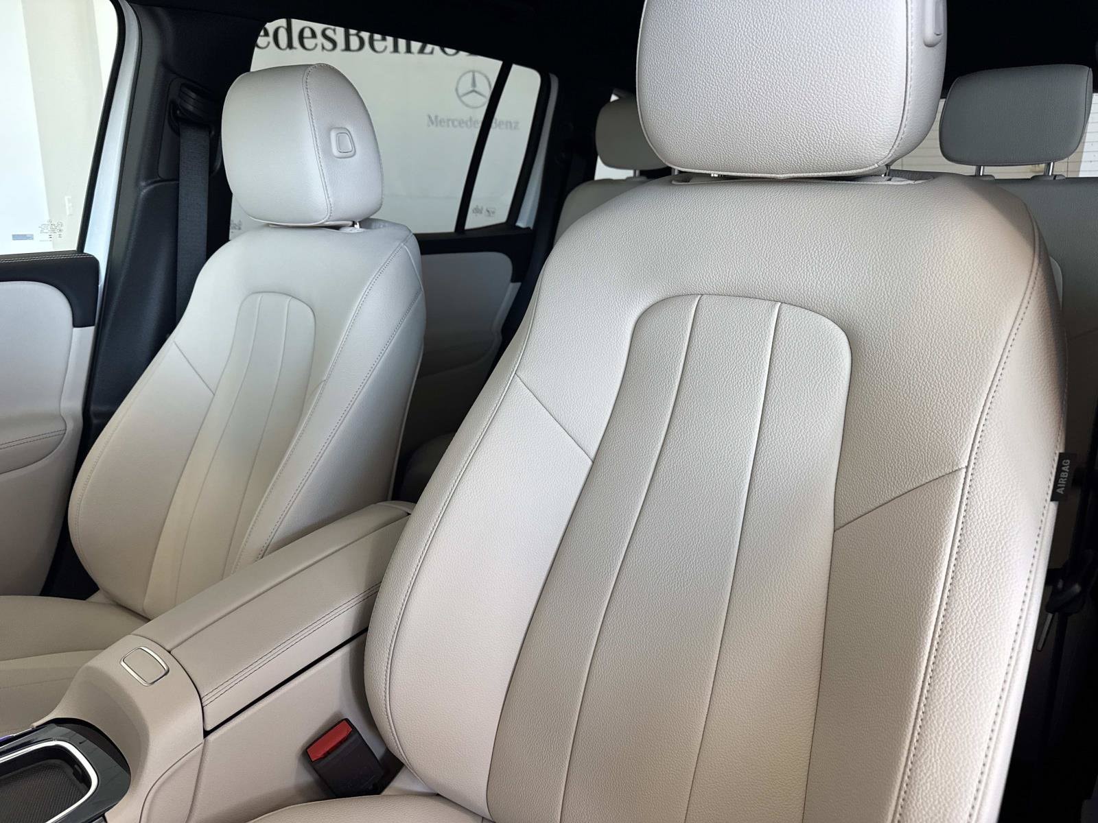 2026 Mercedes-Benz GLB GLB 250 - Photo 20