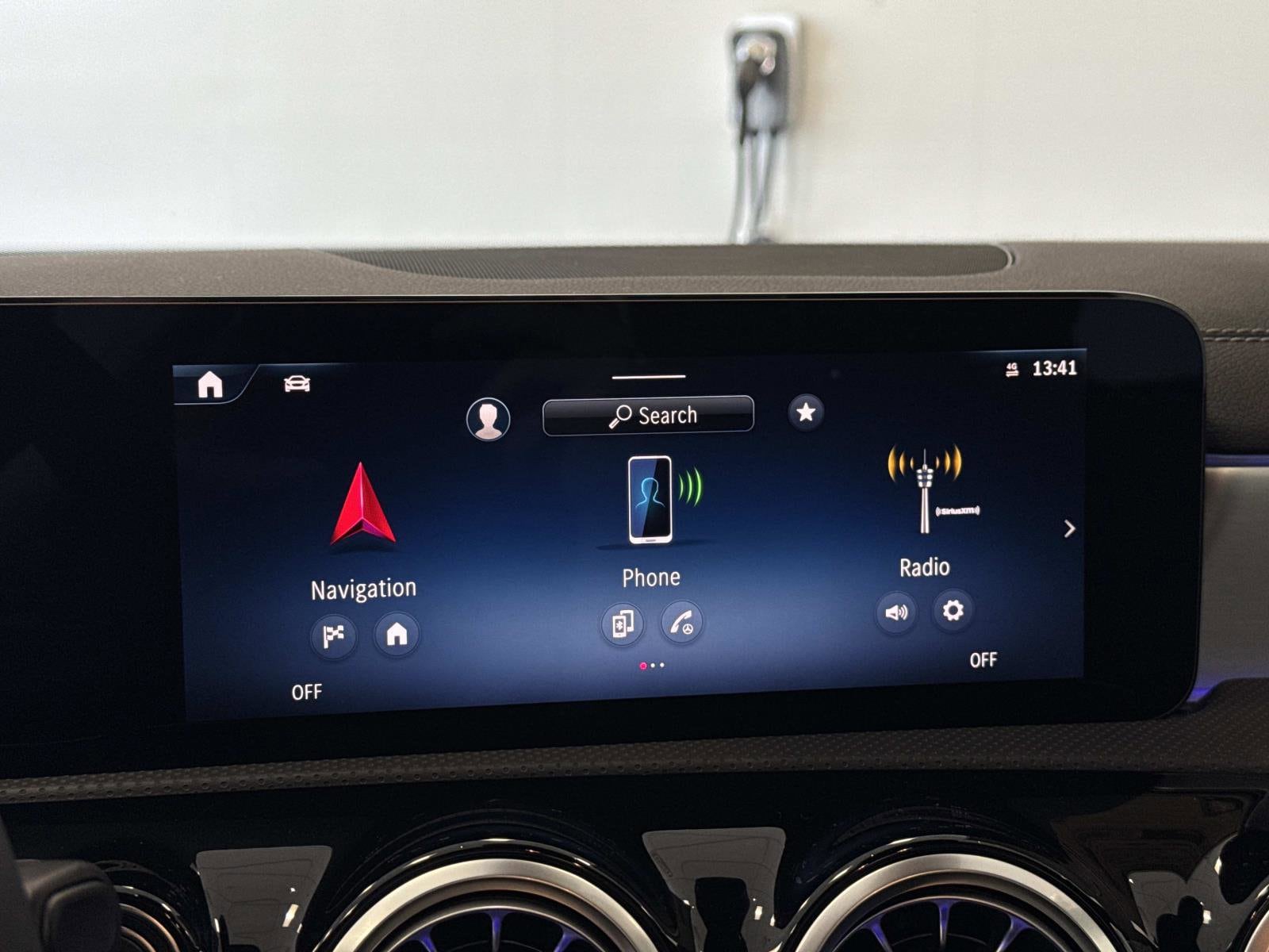 2025 Mercedes-Benz CLA CLA 250 - Photo 25