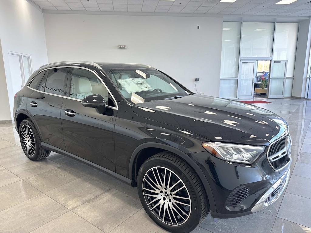 New 2026 Mercedes-Benz GLC 300 SUV