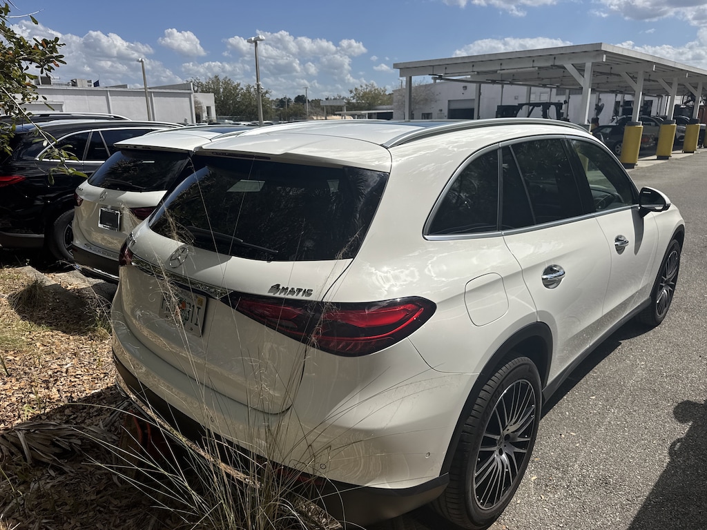 New 2026 Mercedes-Benz GLC 300 4MATIC SUV