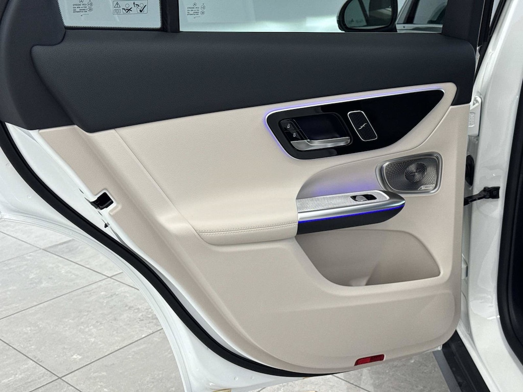 New 2026 Mercedes-Benz GLC 300 SUV