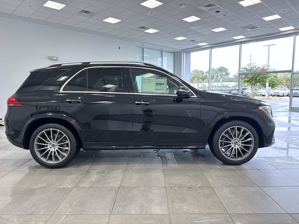 New 2025 Mercedes-Benz GLE 450 4MATIC SUV