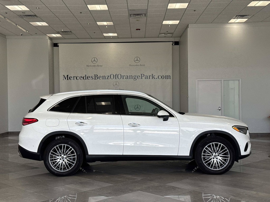 New 2026 Mercedes-Benz GLC 300 SUV