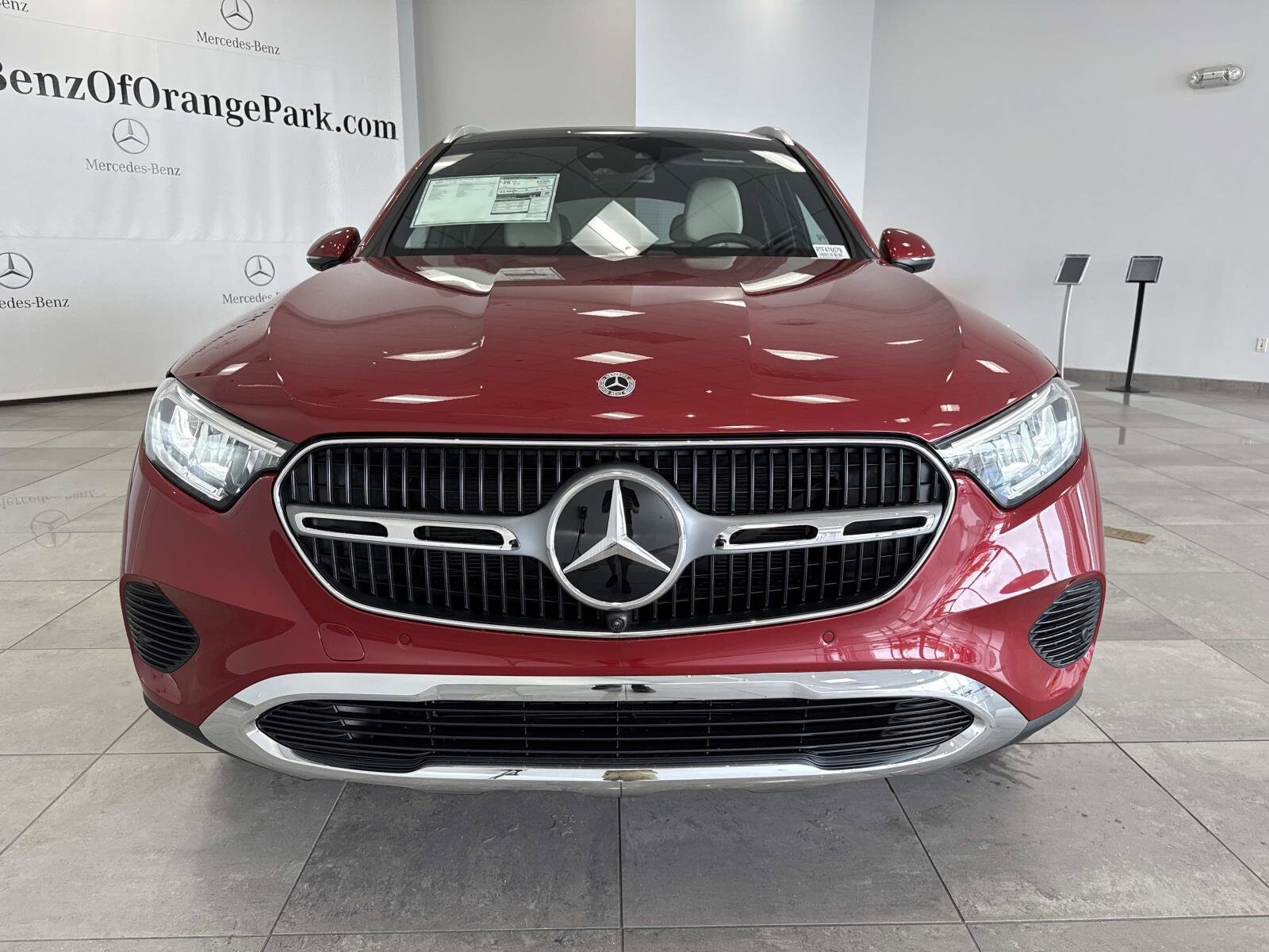 2026 Mercedes Benz GLC 300 4MATIC photo 2