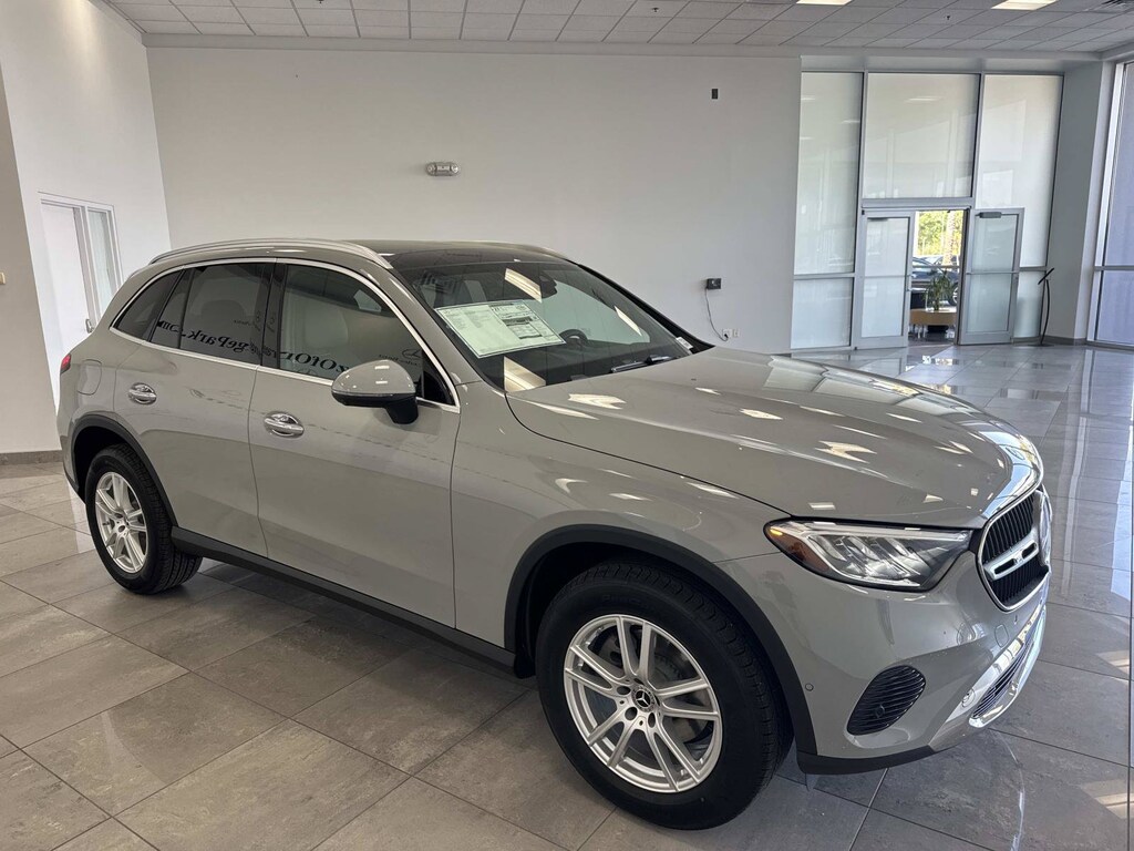 New 2026 Mercedes-Benz GLC 300 SUV