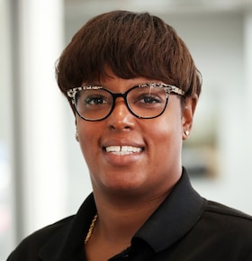 Staff member Zarinea Thompson from ID_859b5effa3f1