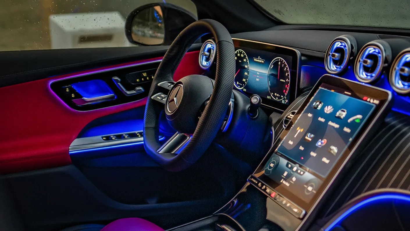 2025 Mercedes-Benz GLC SUV Interior