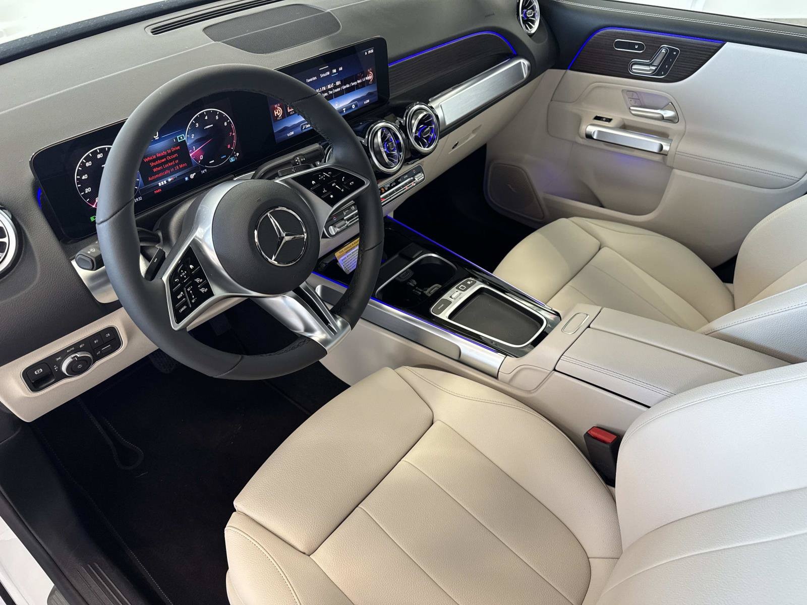 2026 Mercedes-Benz GLB GLB 250 - Photo 21