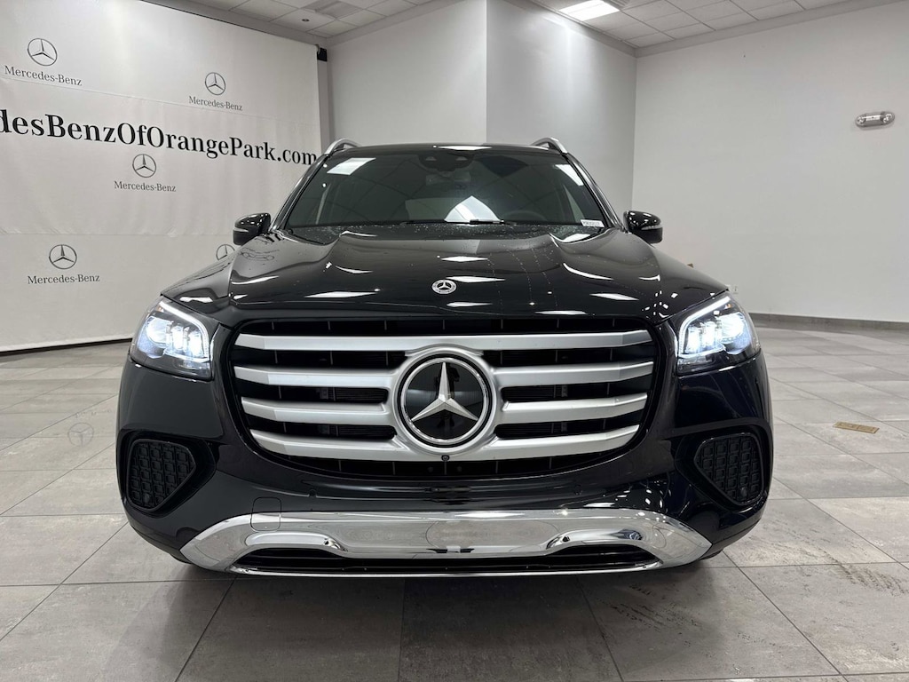 New 2025 Mercedes-Benz GLS 450 4MATIC SUV