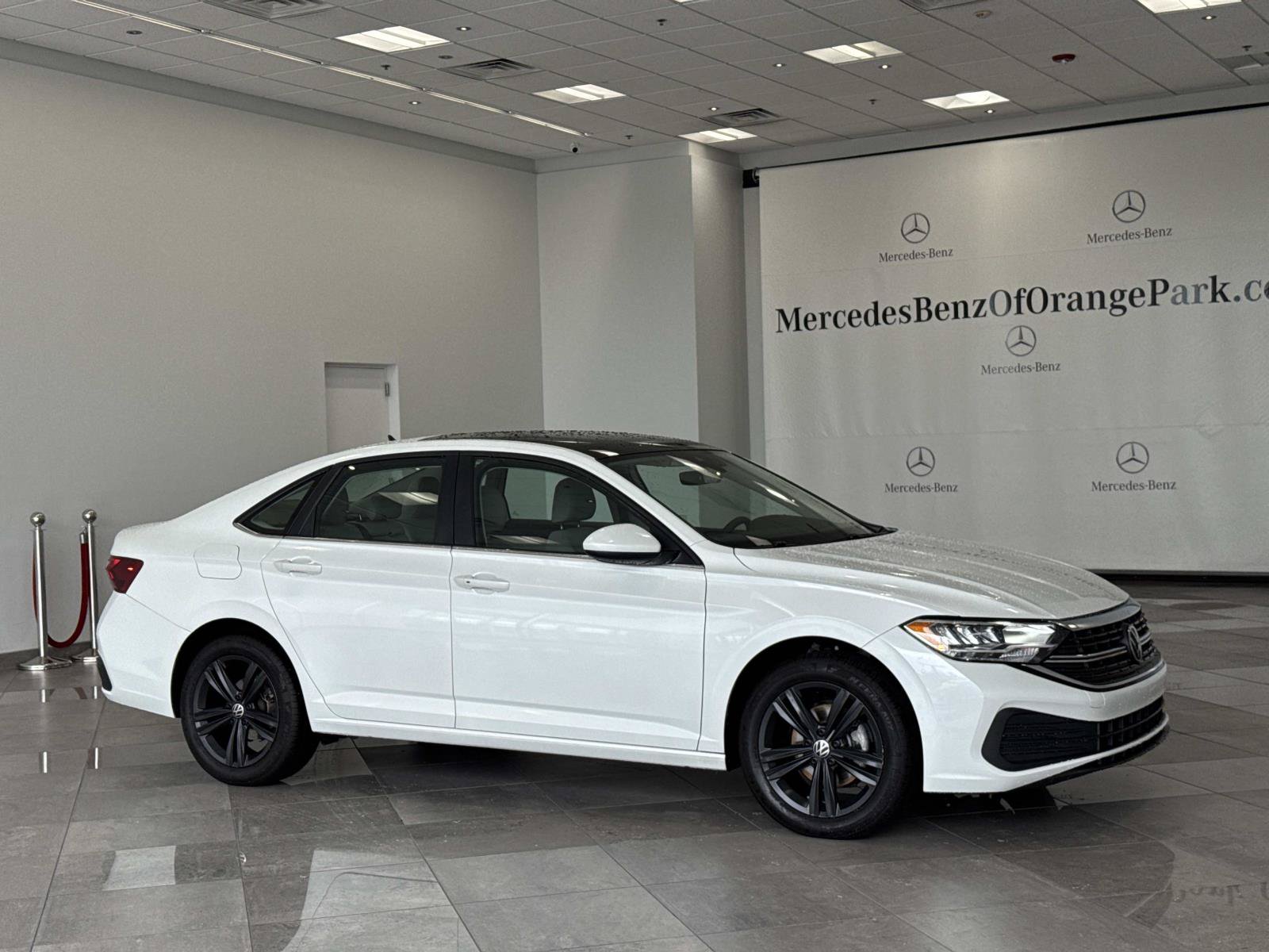 Used 2024 Volkswagen Jetta 1.5T SE Sedan