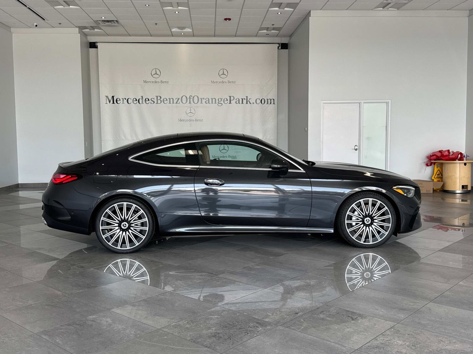 2026 Mercedes Benz CLE AMG 53 4MATIC photo 2