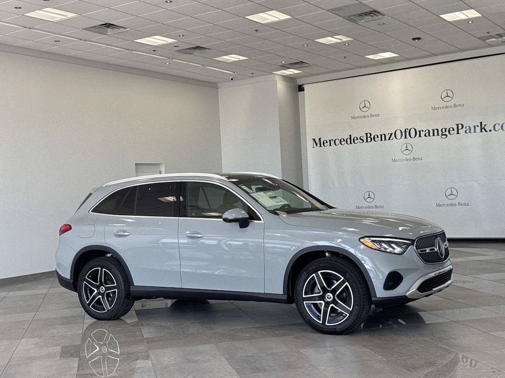New 2026 Mercedes-Benz GLC 300 SUV