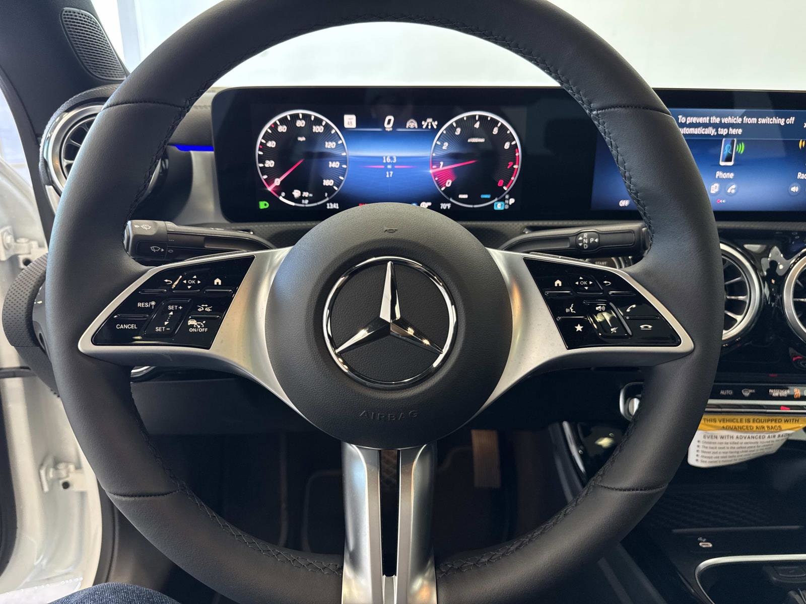 2025 Mercedes-Benz CLA CLA 250 - Photo 28