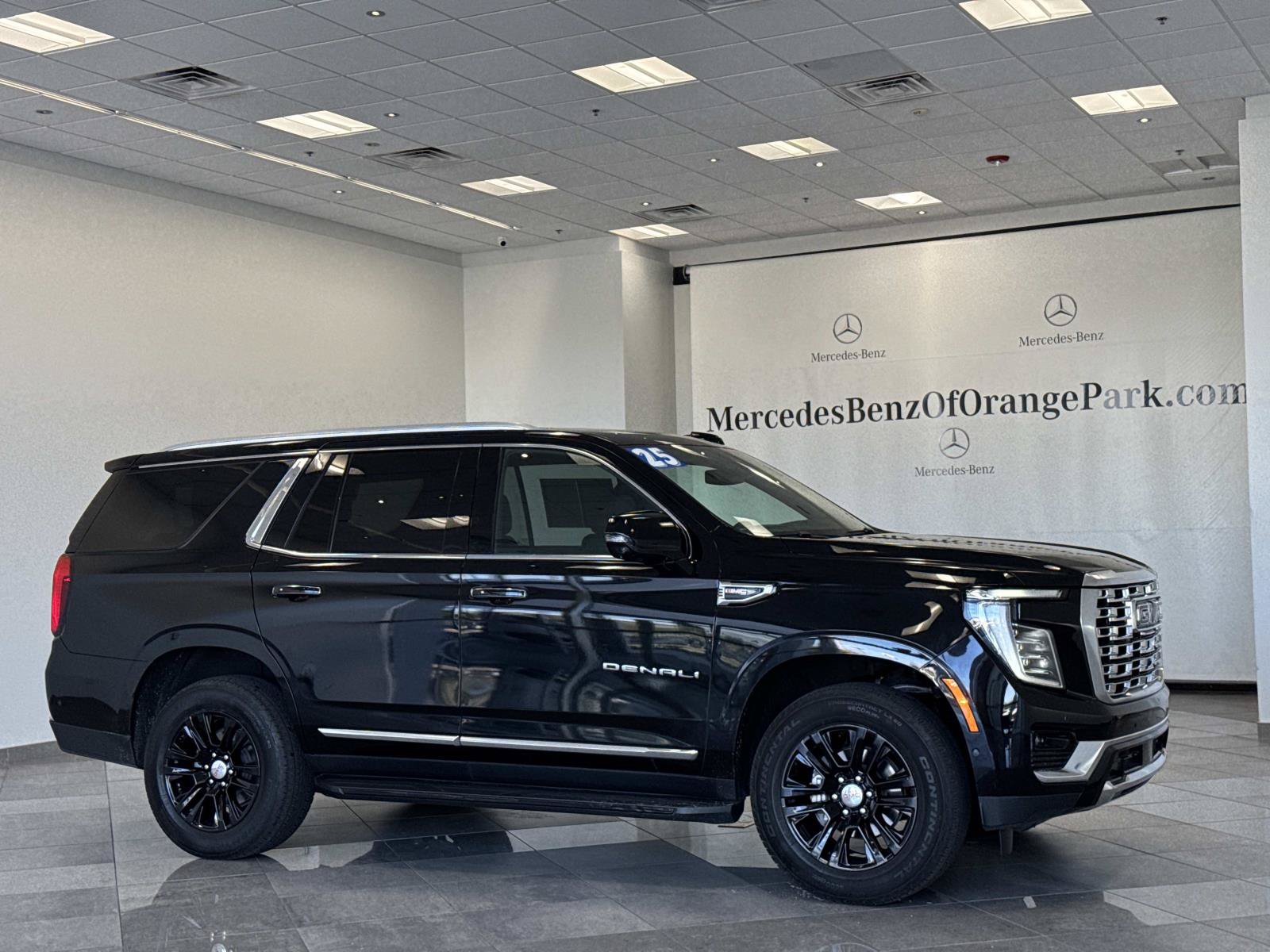 2025 GMC Yukon Denali - Photo 31
