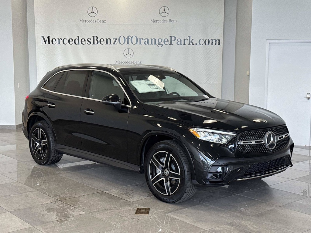 New 2026 Mercedes-Benz GLC 300 SUV