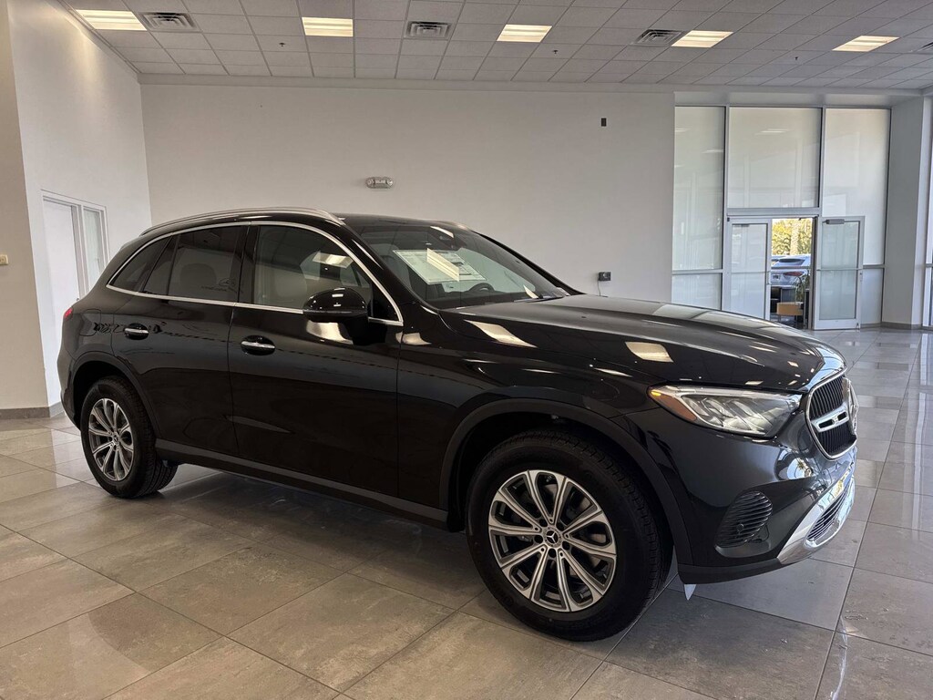New 2026 Mercedes-Benz GLC 300 SUV