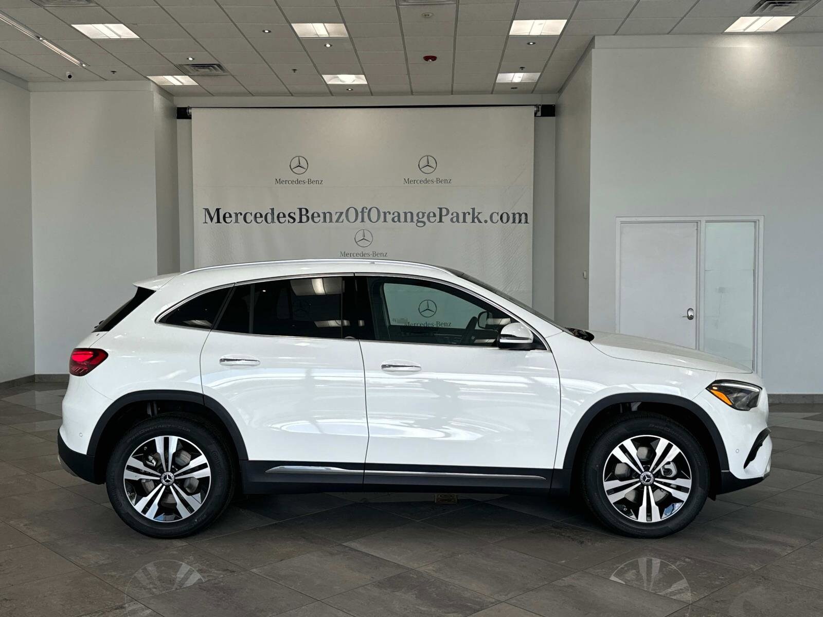 2025 Mercedes Benz GLA 250 photo 3