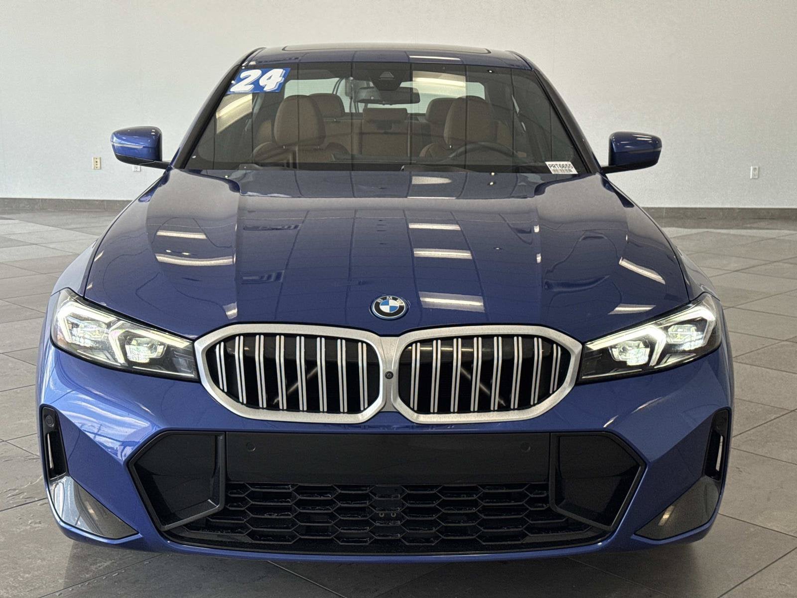 2024 BMW 3 Series 330e - Photo 29