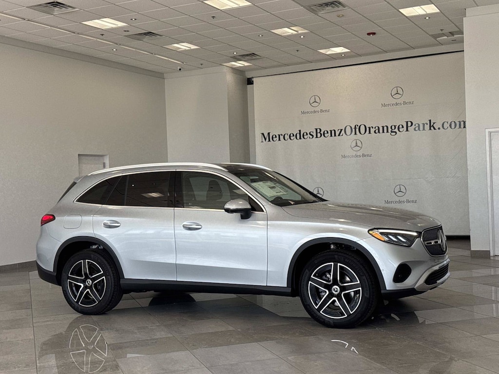 New 2026 Mercedes-Benz GLC 300 SUV