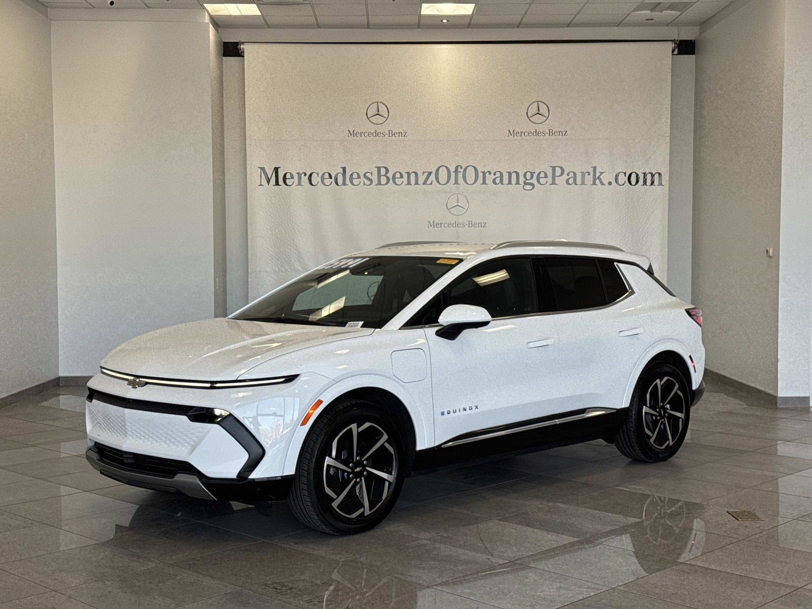 2025 Chevrolet Equinox EV LT