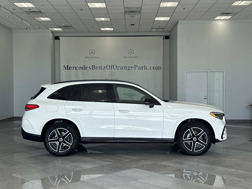 New 2026 Mercedes-Benz GLC 300 SUV