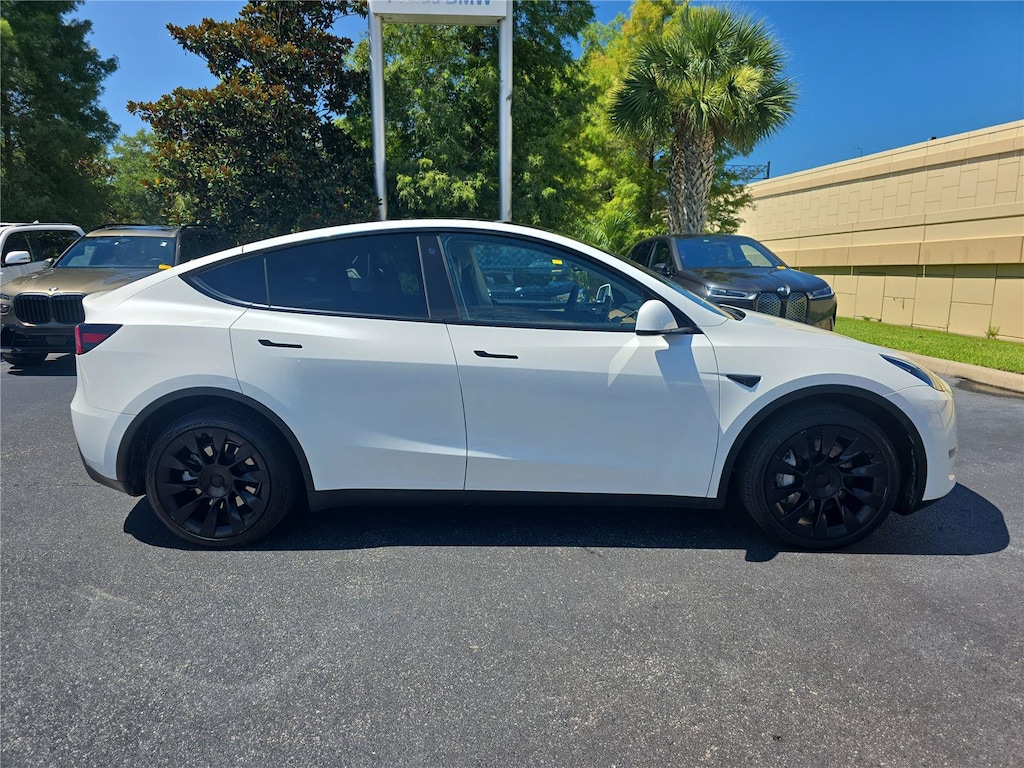 Used 2023 Tesla Model Y Long Range SUV