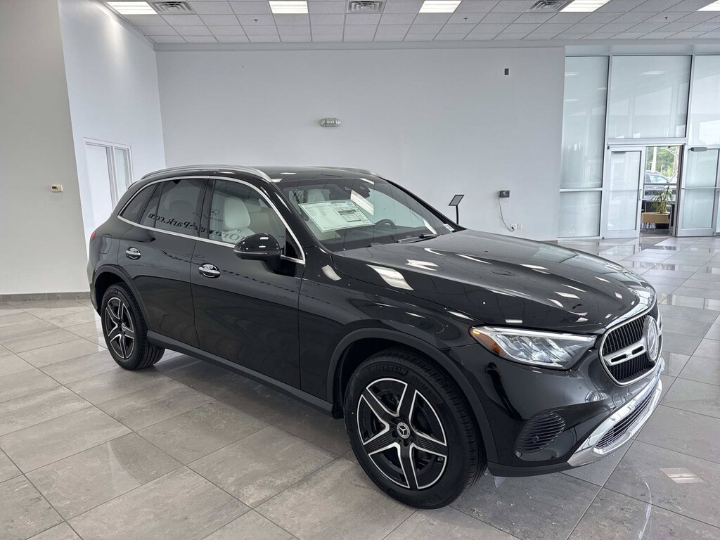 New 2026 Mercedes-Benz GLC 300 SUV