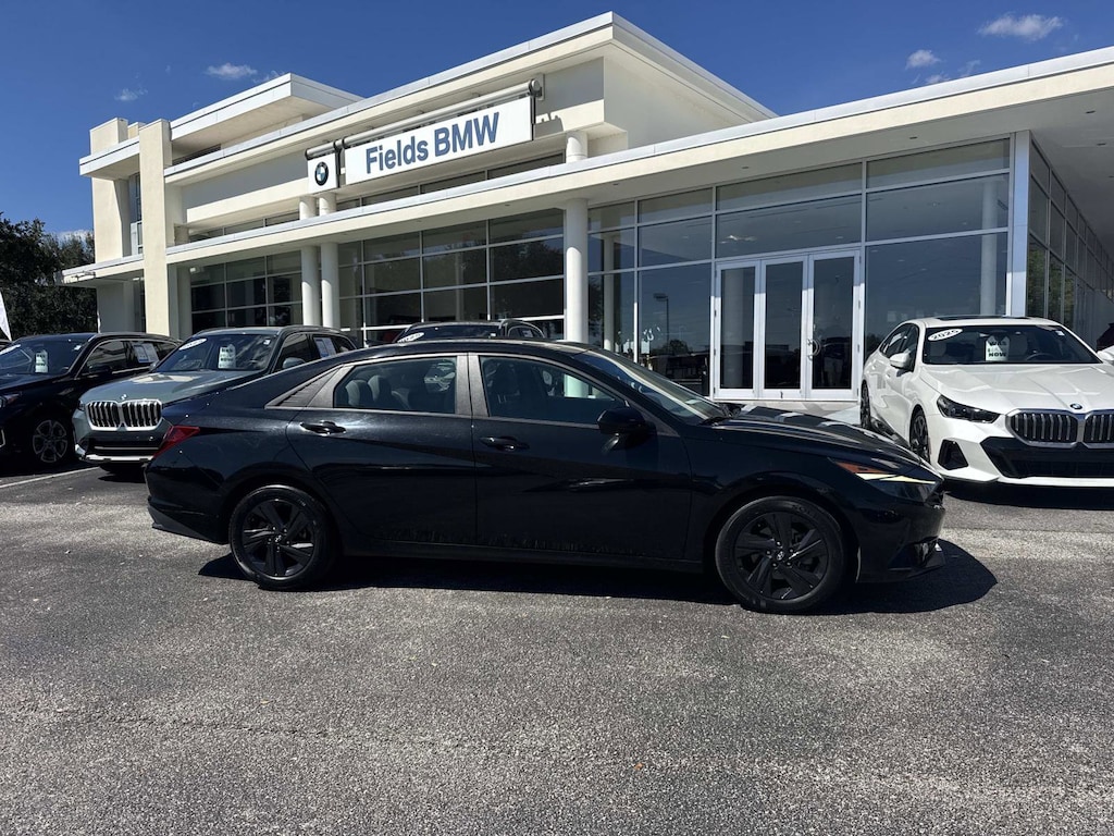 Used 2021 Hyundai Elantra SEL Sedan