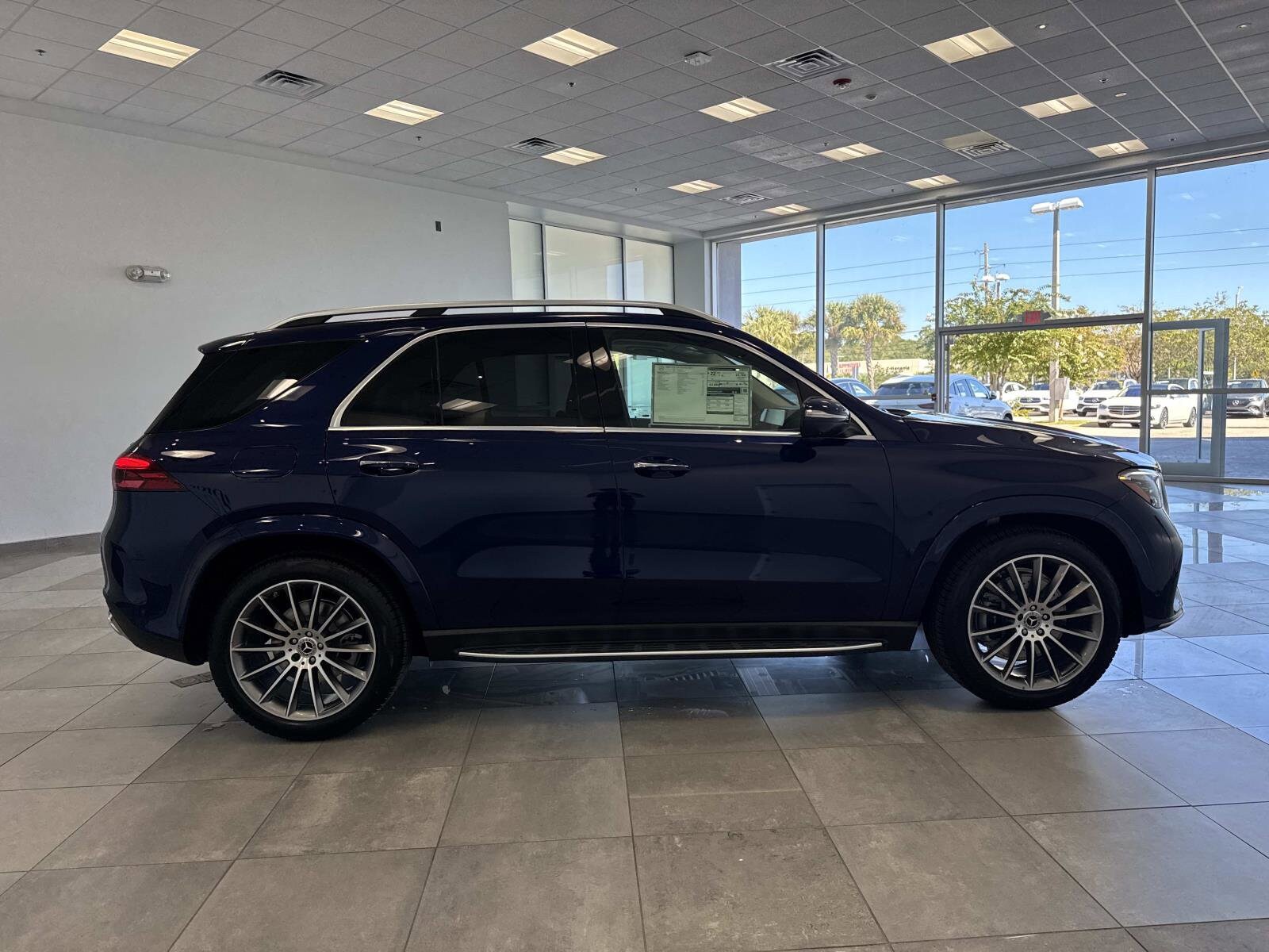 2026 Mercedes Benz GLE 350 4MATIC photo 4