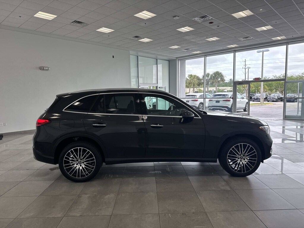 New 2026 Mercedes-Benz GLC 300 SUV