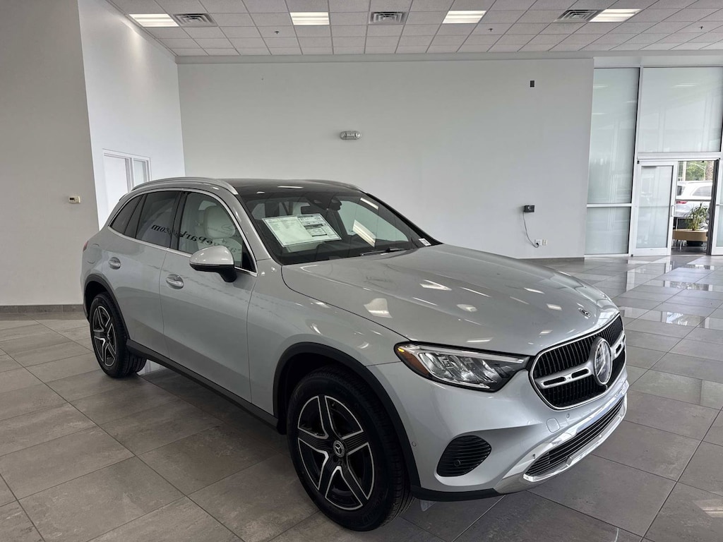 New 2026 Mercedes-Benz GLC 300 SUV