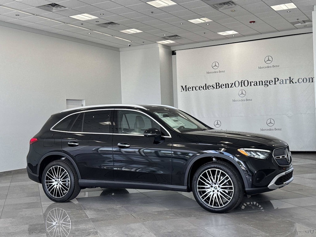 New 2026 Mercedes-Benz GLC 300 SUV