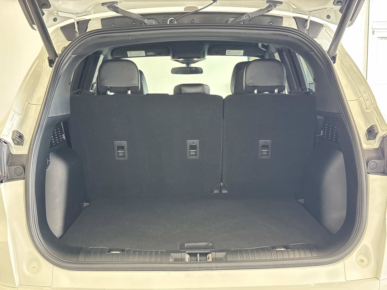 2023 Ford Escape ST-Line Select - Photo 27