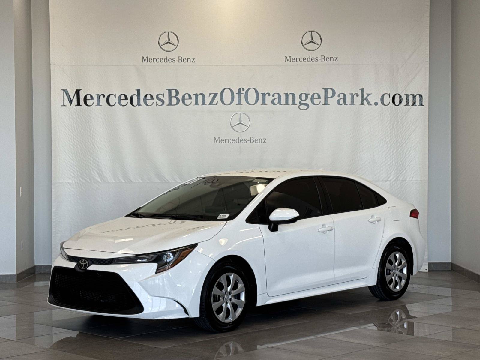 Used 2021 Toyota Corolla LE Sedan