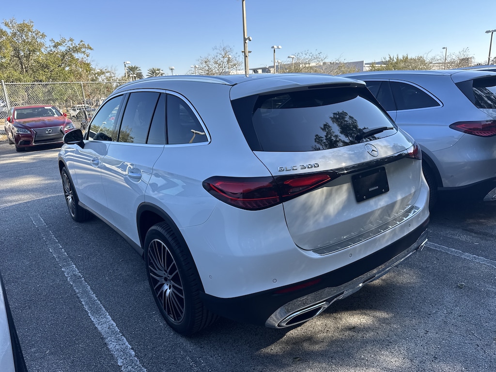 Used 2026 Mercedes-Benz GLC 300 SUV